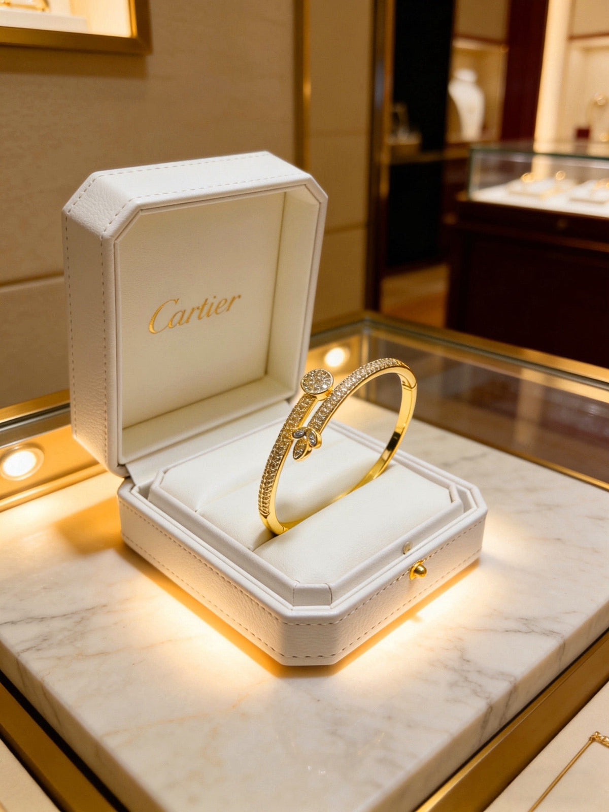 Martin Graham bracelet in polished metal-tone – front view