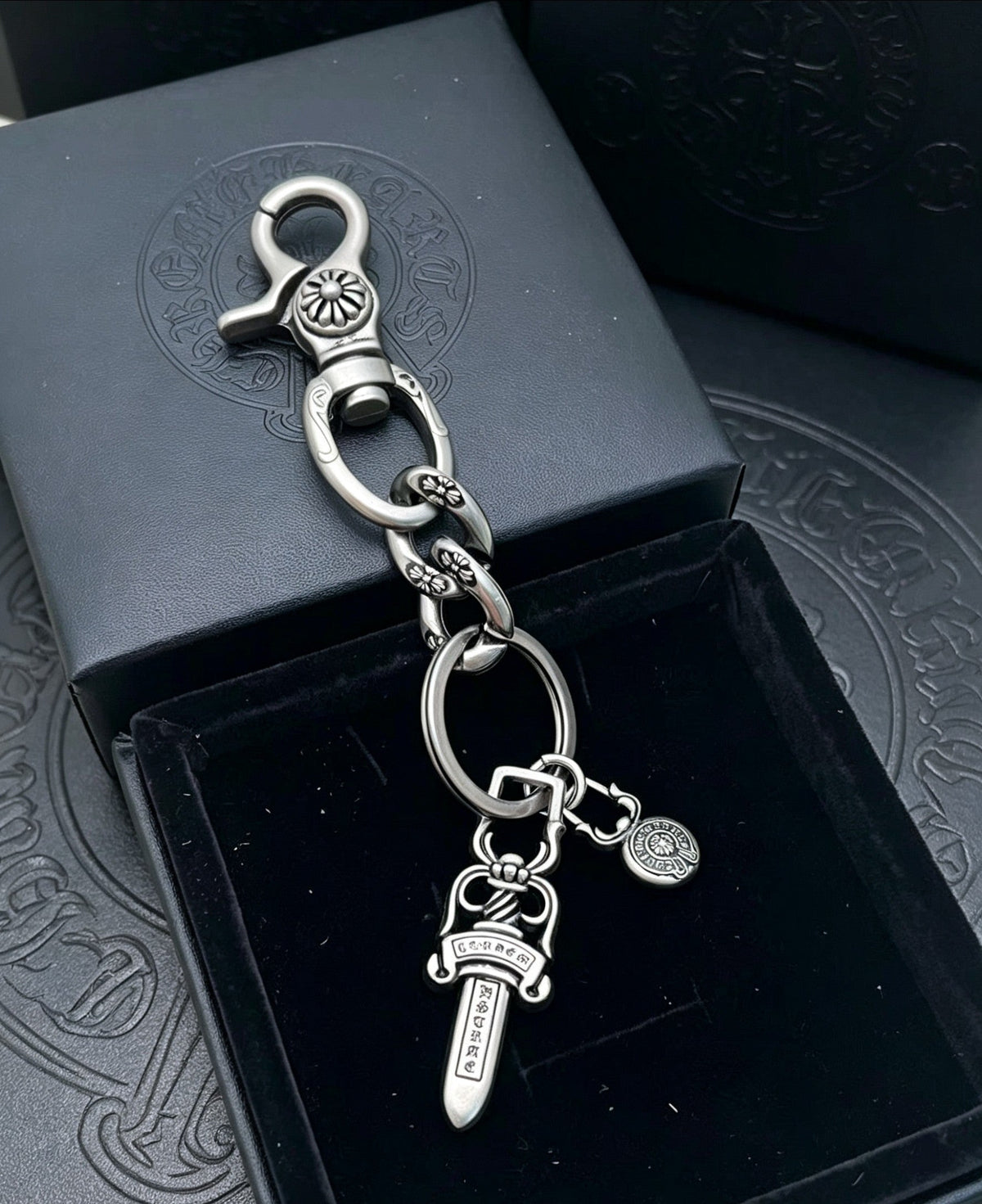 Martin Graham chain accessory in polished metal-tone – front product view