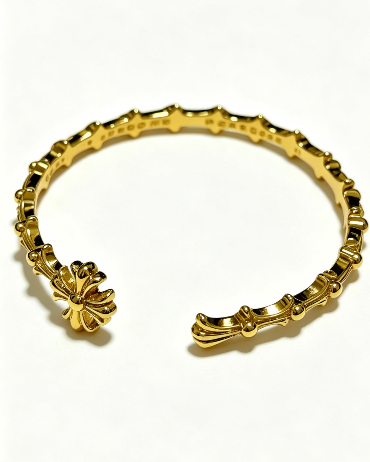 Martin Graham bracelet in polished metal-tone – front product view
