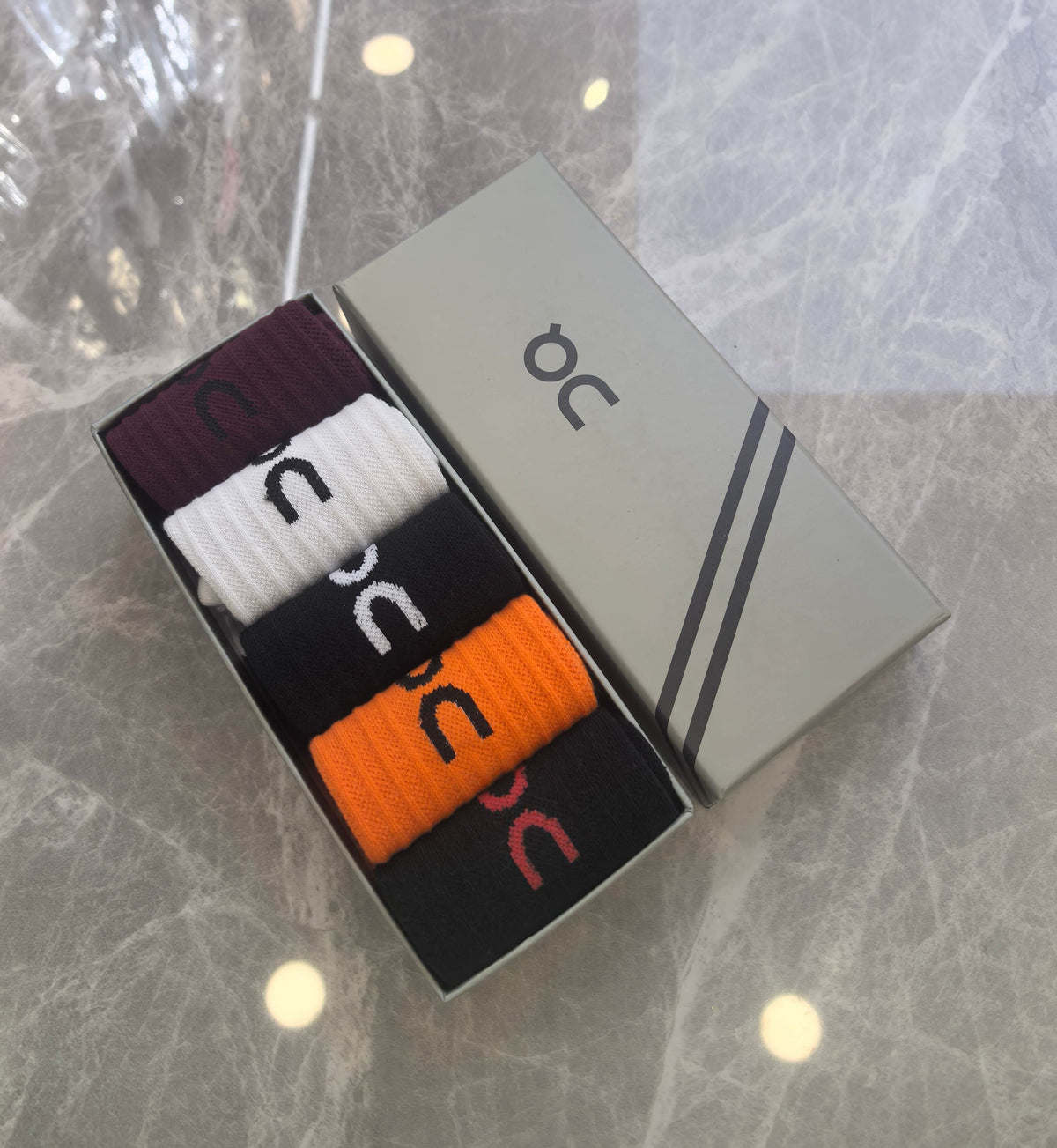 On Contrast Logo Crew Socks - 5-Pair Set