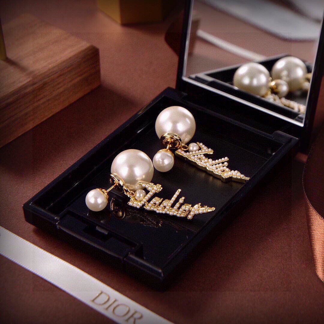 Martin Graham earrings in polished metal-tone – front view