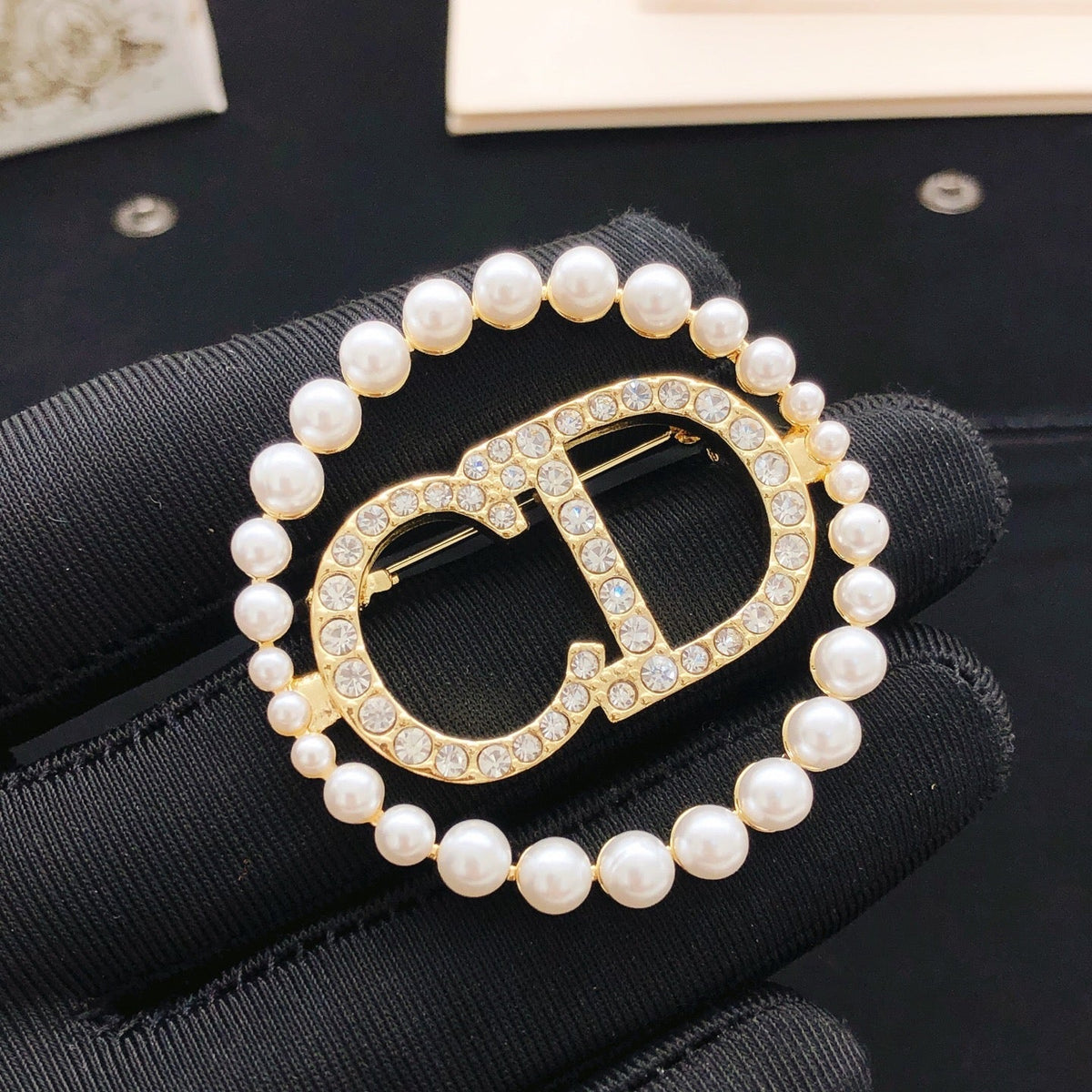 Martin Graham brooch in polished metal-tone – front view