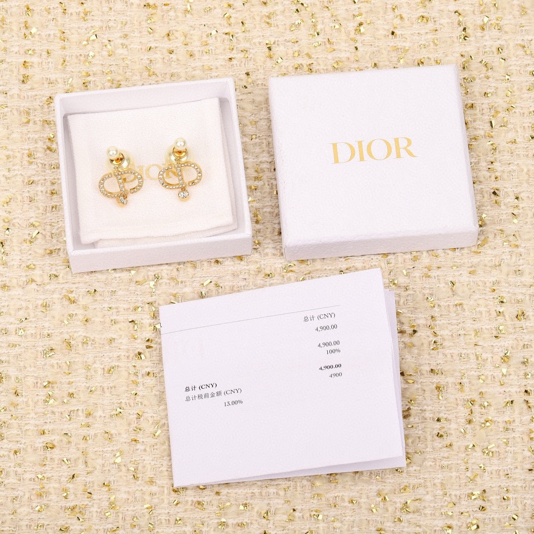 Martin Graham stud earrings in polished metal-tone – front view