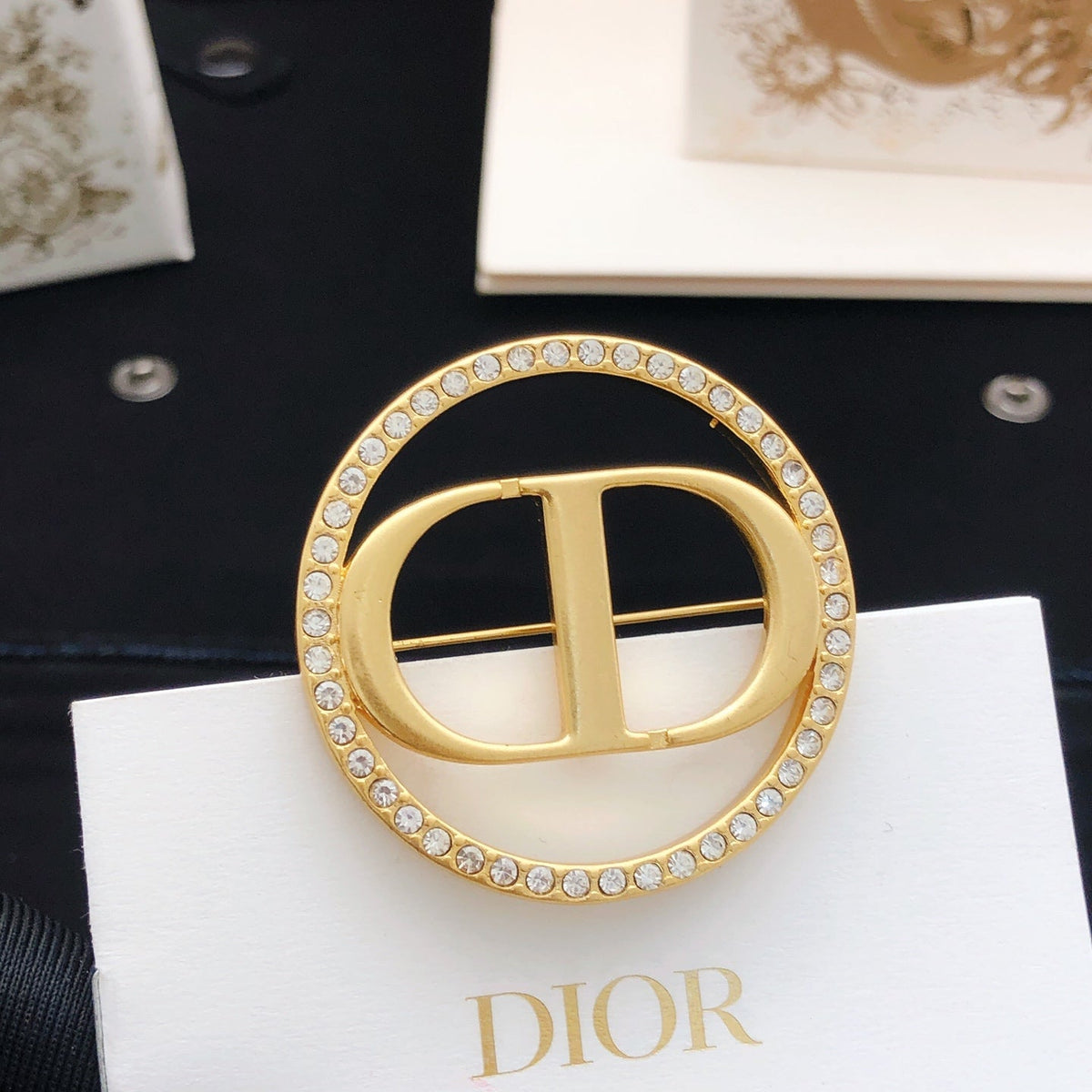 Martin Graham brooch in polished metal-tone – front view