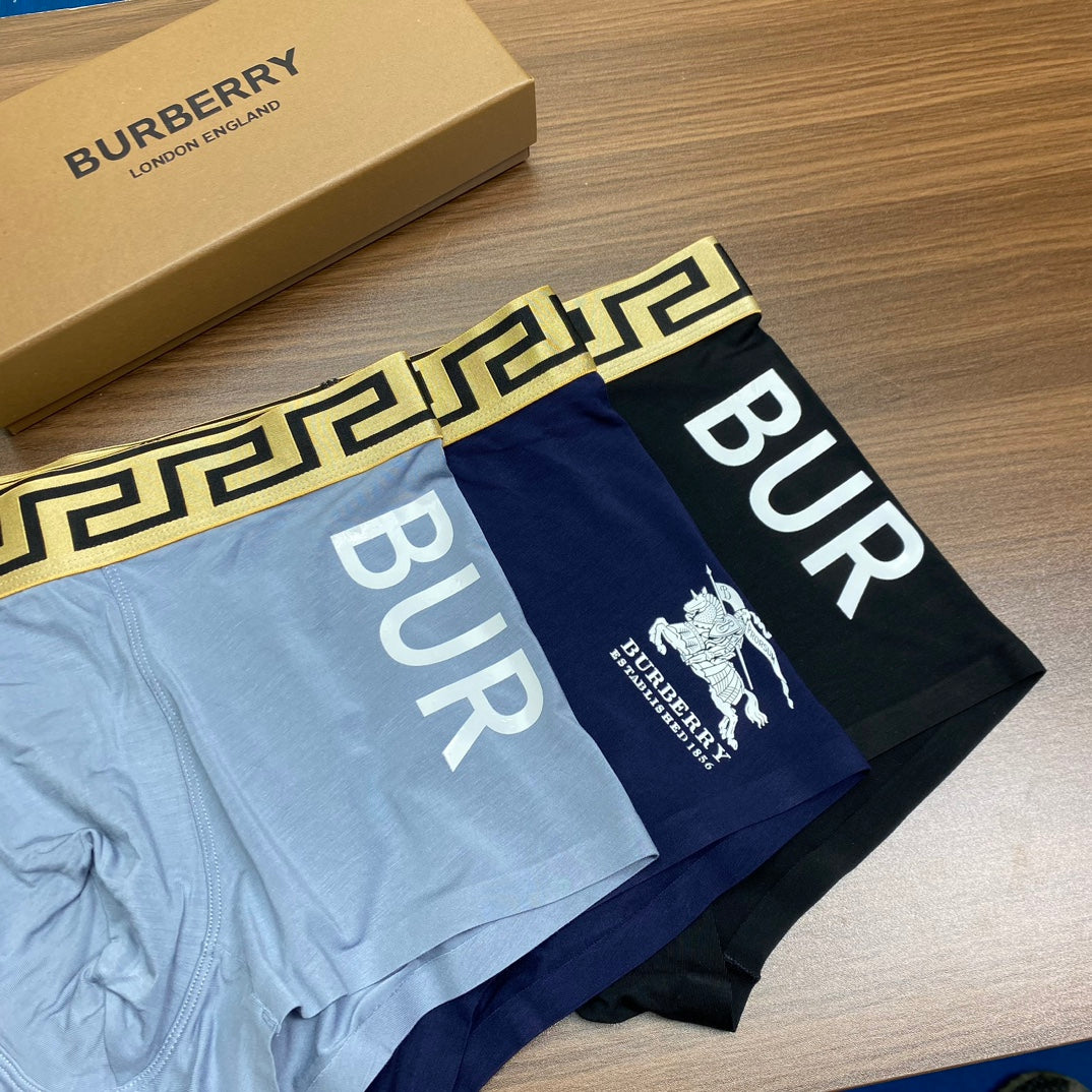 Burberry Bold Lettering Men's Trunk Underwear - 3-Piece Box