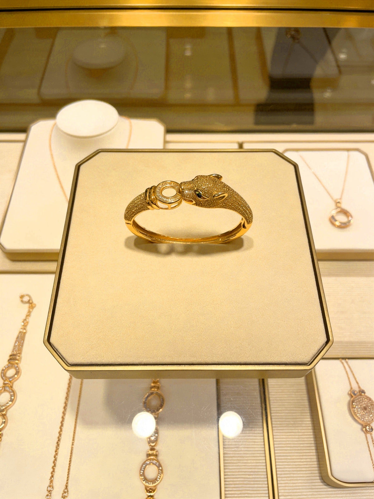 Martin Graham bracelet in polished metal-tone – front view