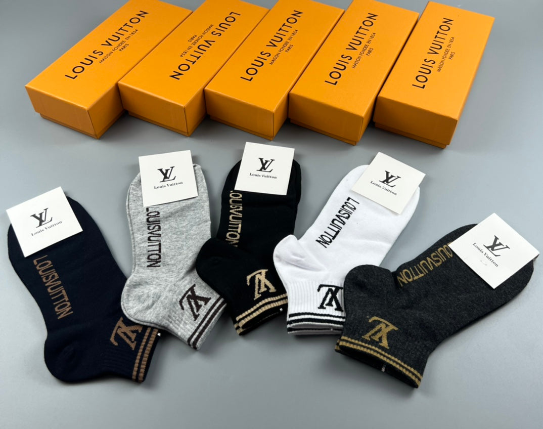 Louis Vuitton Small Contrast Initials Ankle Socks - 5-Pair Set