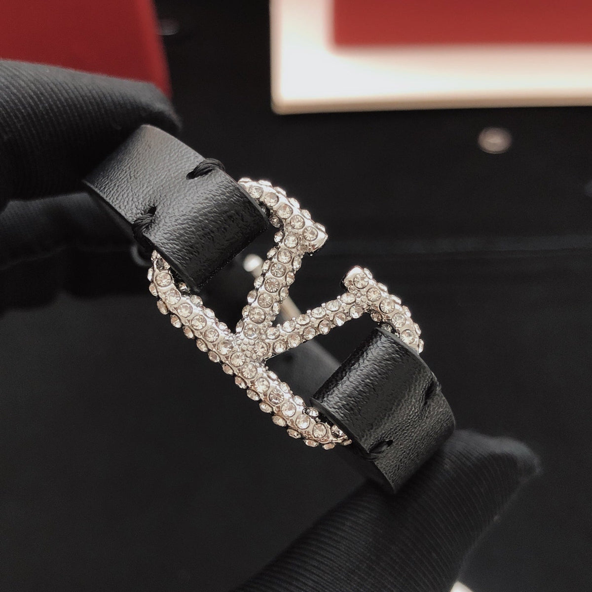 Martin Graham bracelet in polished metal-tone – front view
