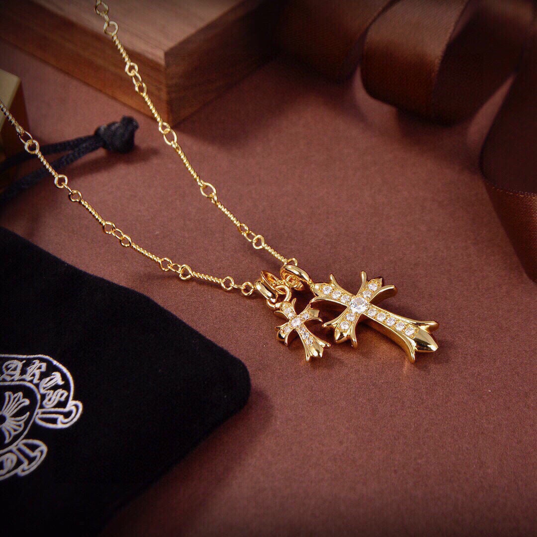 Martin Graham pendant necklace in polished metal-tone – front product view