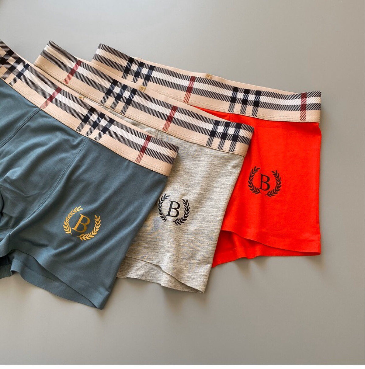 Burberry 93% Modal & 7% Spandex Seamless-Cut Men's Boxer Briefs - 3-Piece Box