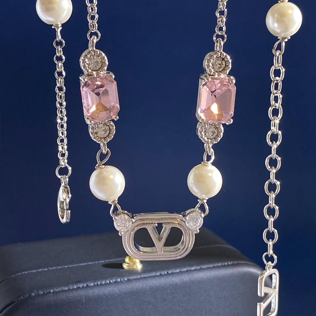 Martin Graham pendant necklace in polished metal-tone – front view