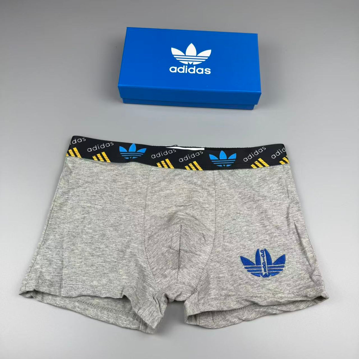 Adidas 86% Nylon & 14% stretch fibre Seamless-Cut Men's Boxer Briefs - 3-Piece Box