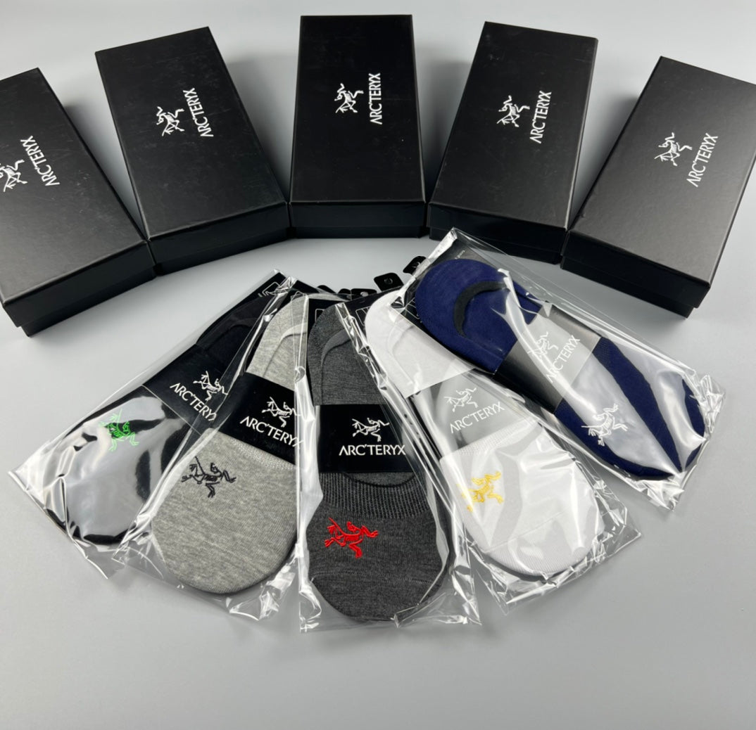 Arc'teryx Cotton Visible Logo, Stripe Or Motif Details No-Show Socks - 5-Pair Set