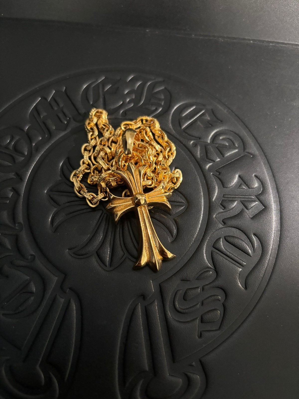 Martin Graham pendant necklace in polished metal-tone – front product view