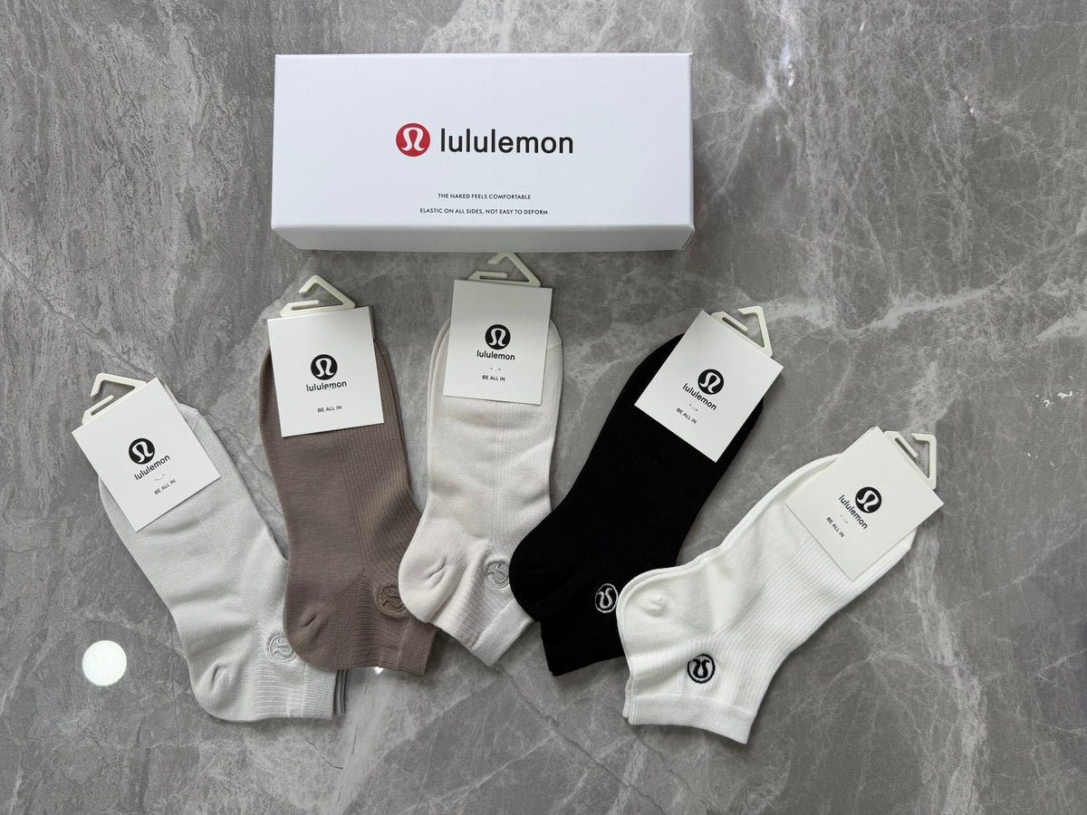 Lululemon Modal Simple Contrast Emblems Ankle Socks - 5-Pair Set