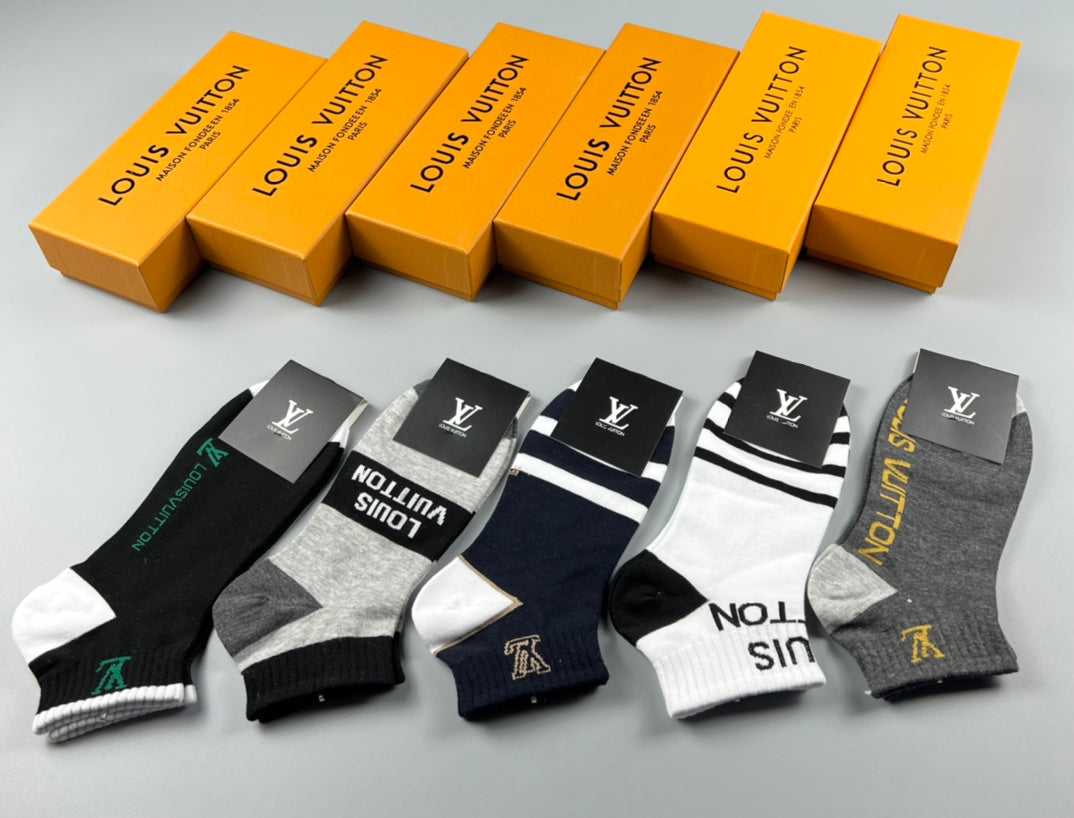 Louis Vuitton Assorted Initial And Star Motifs Ankle Socks - 5-Pair Set