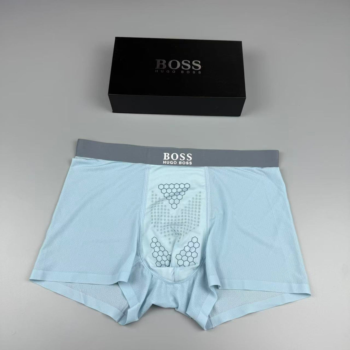 Boss Mulberry silk Seamless-Cut Men's Boxer Briefs - 3-Piece Box