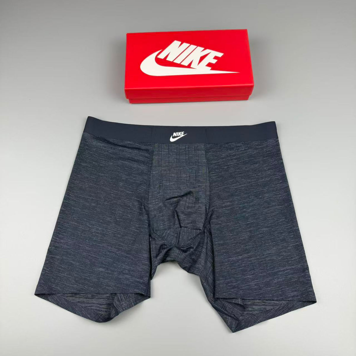 Nike Solid Panels And Visible Emblem Details Men's Boxer Briefs - 3-Piece Box