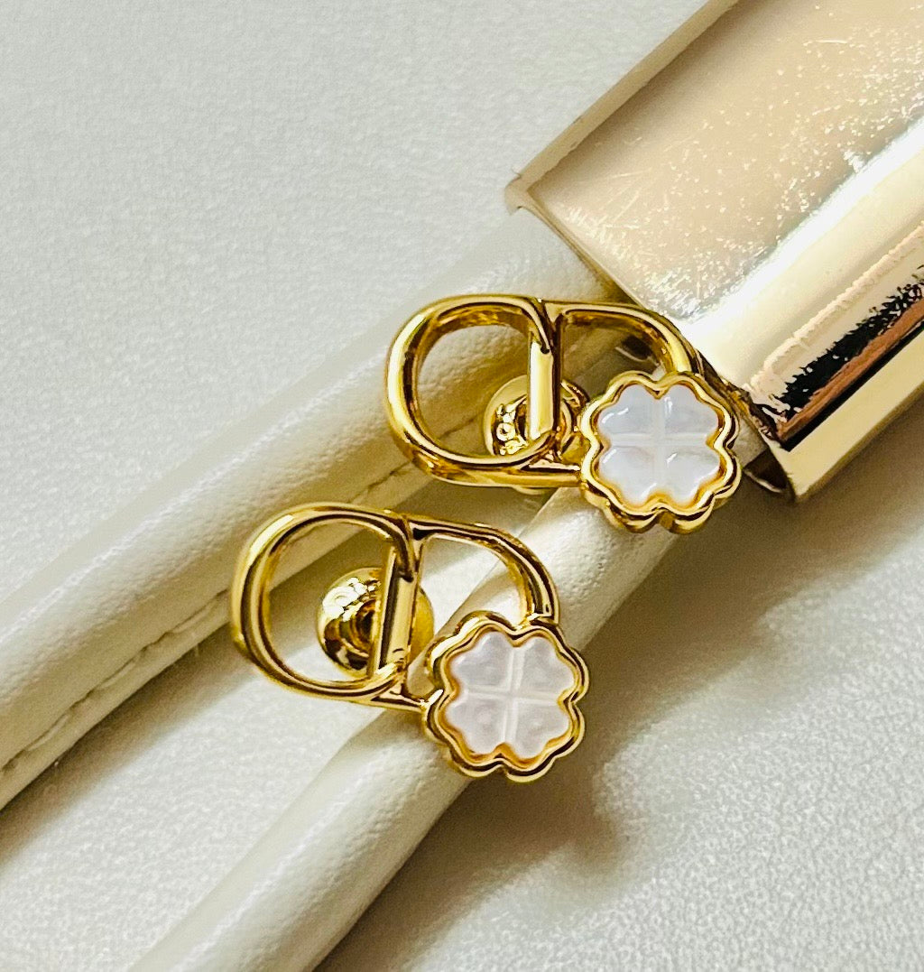 Martin Graham earrings in polished metal-tone – detail view