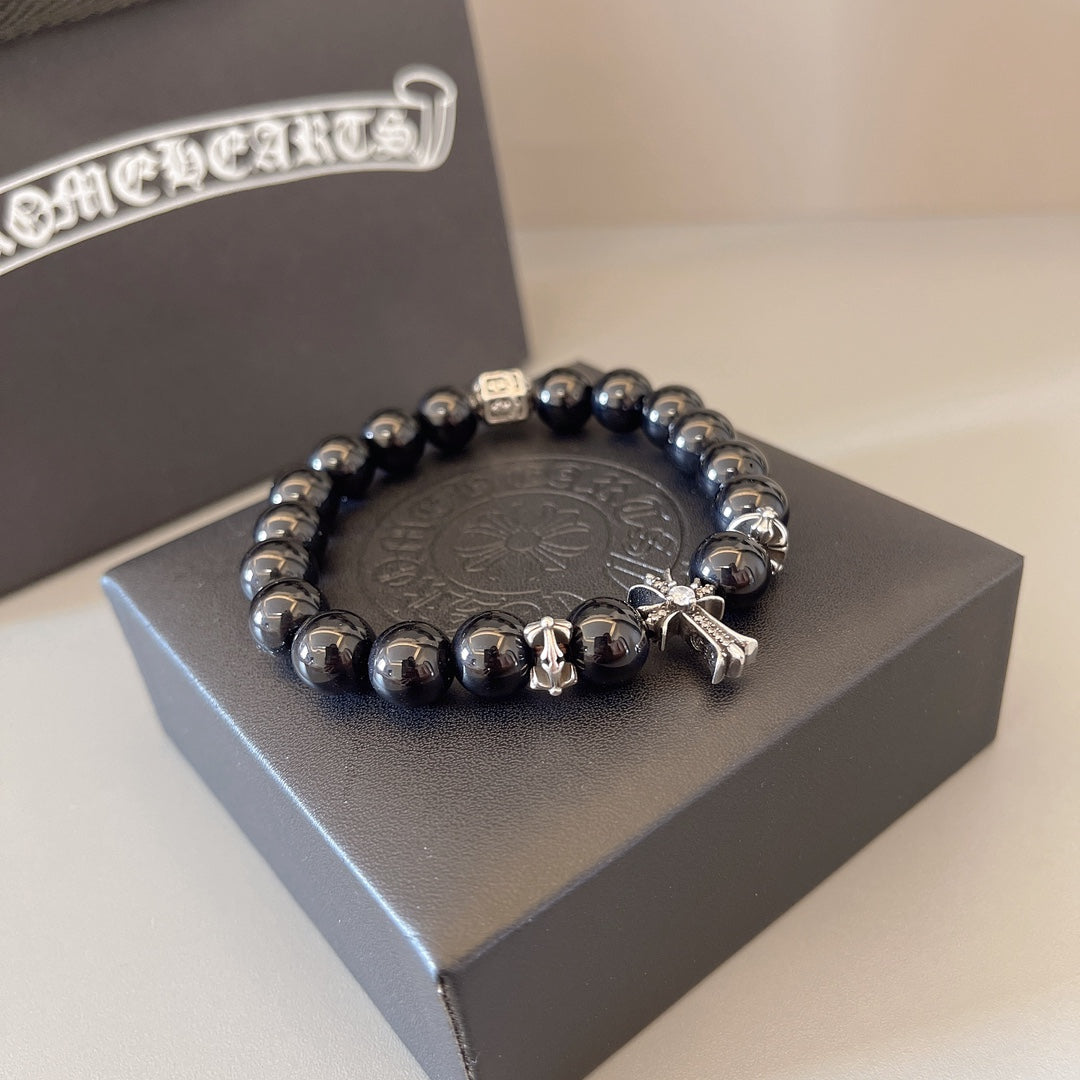 Martin Graham beaded bracelet in polished metal-tone – detail view
