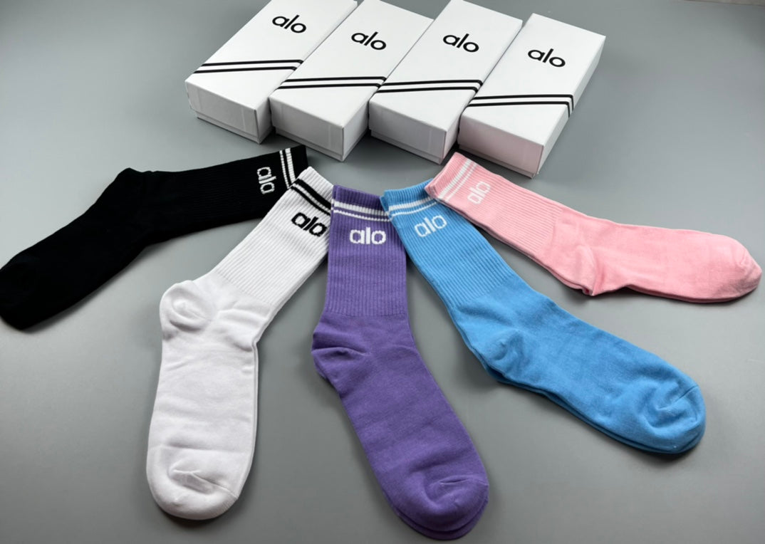 Alo Classic Crew Socks - Assorted Set