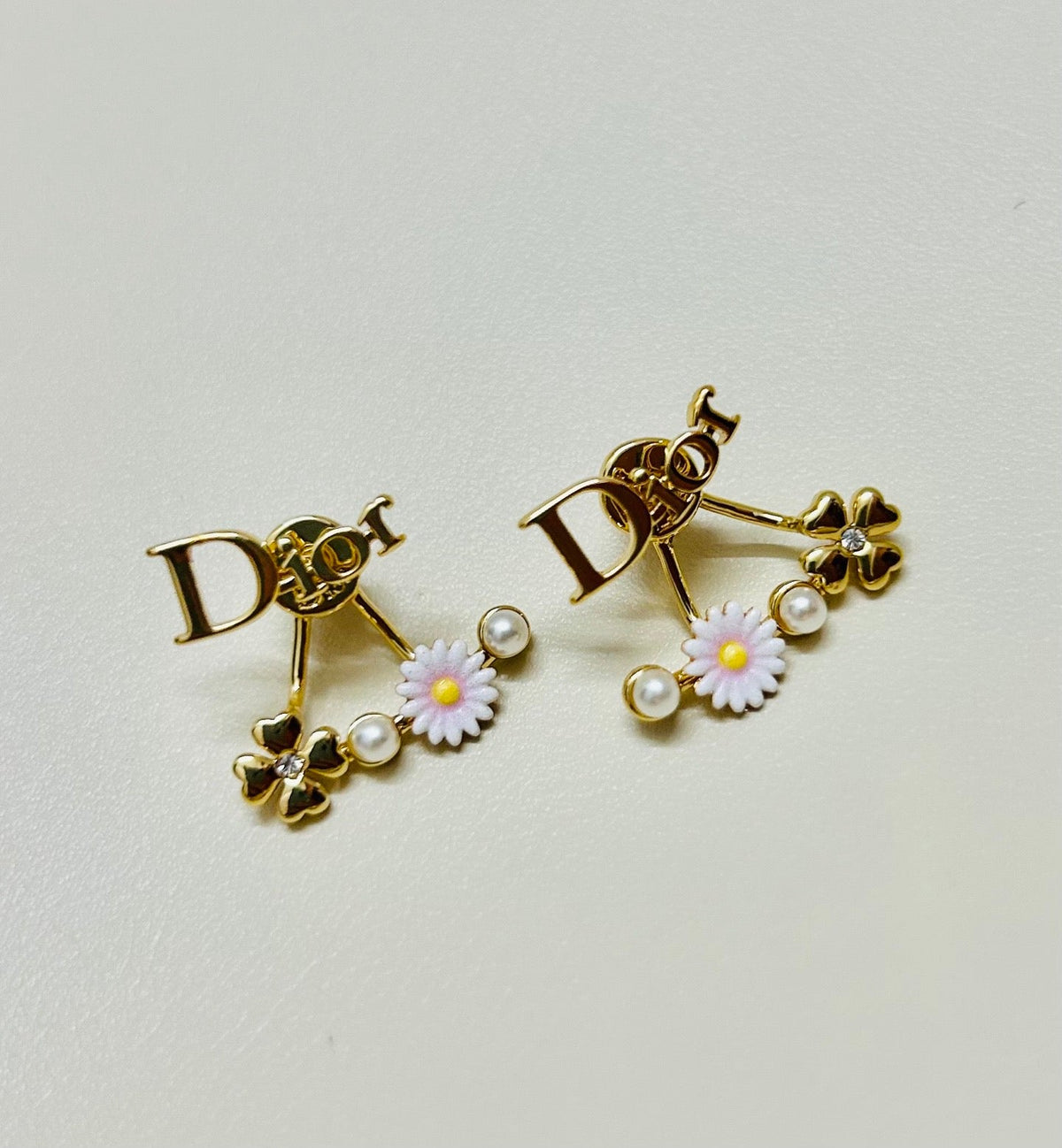 Martin Graham earrings in polished metal-tone – detail view