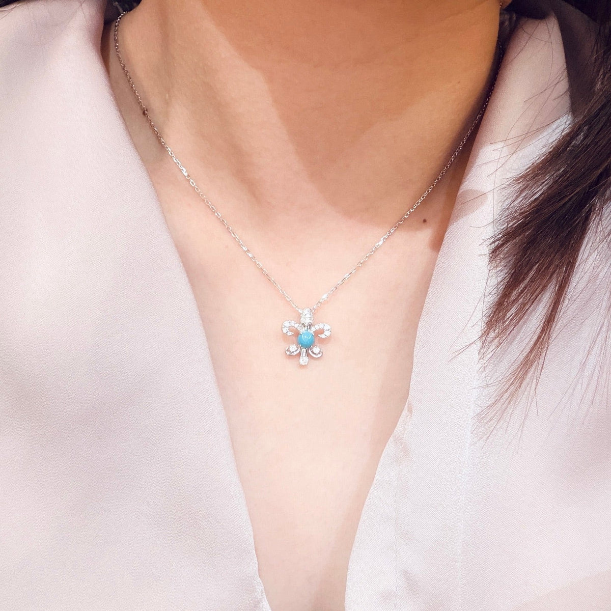 Martin Graham pendant necklace in polished metal-tone – detail view