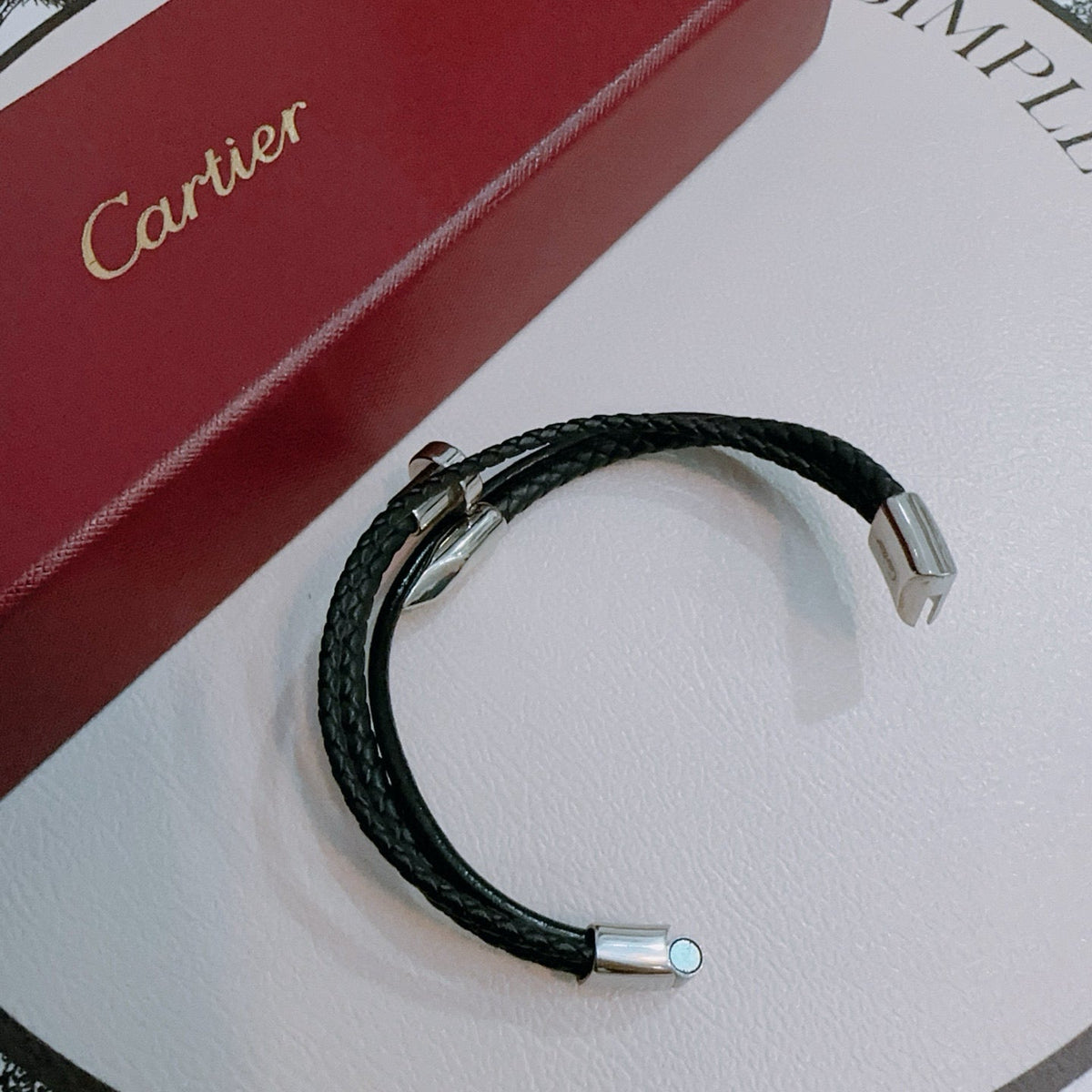 Martin Graham bracelet in polished metal-tone – detail view