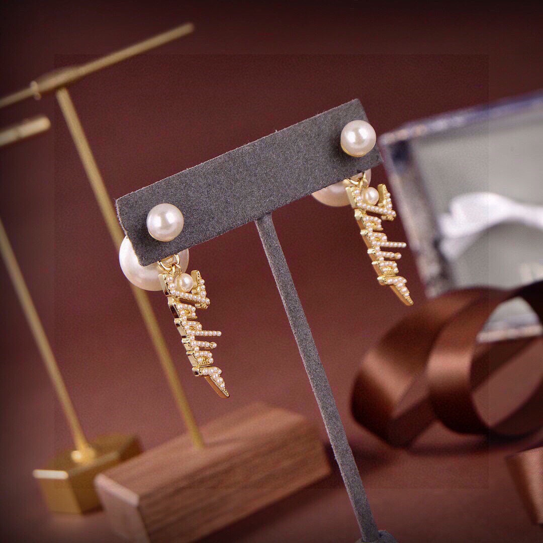 Martin Graham earrings in polished metal-tone – detail view