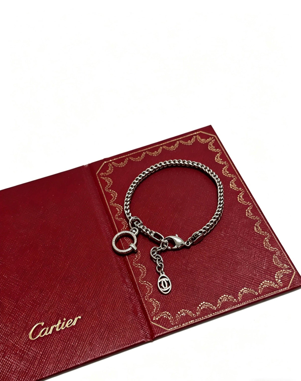 Martin Graham bracelet in polished metal-tone – detail view
