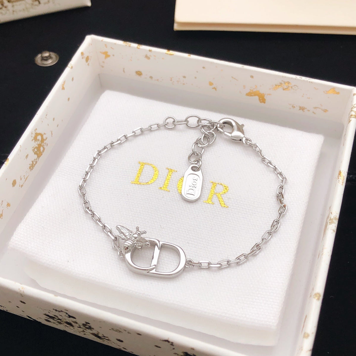 Martin Graham bracelet in polished metal-tone – detail view