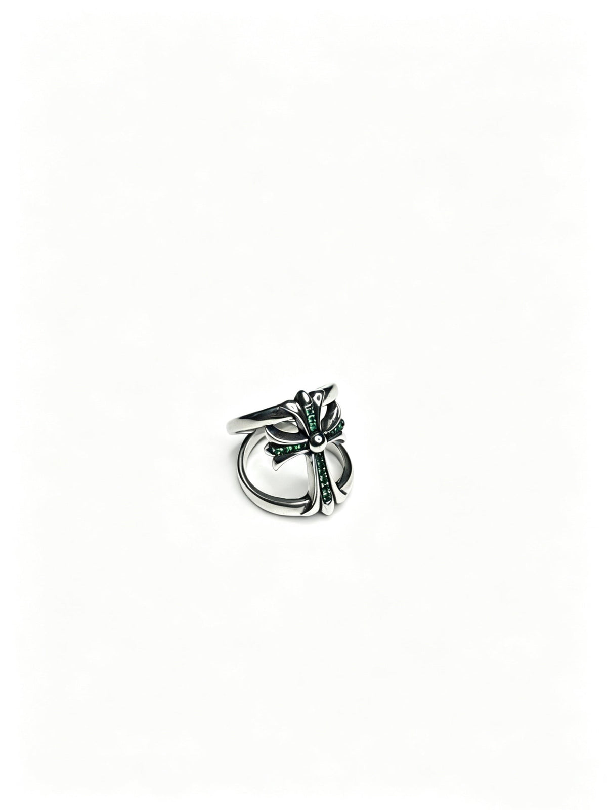 Martin Graham ring in polished metal-tone – detail view