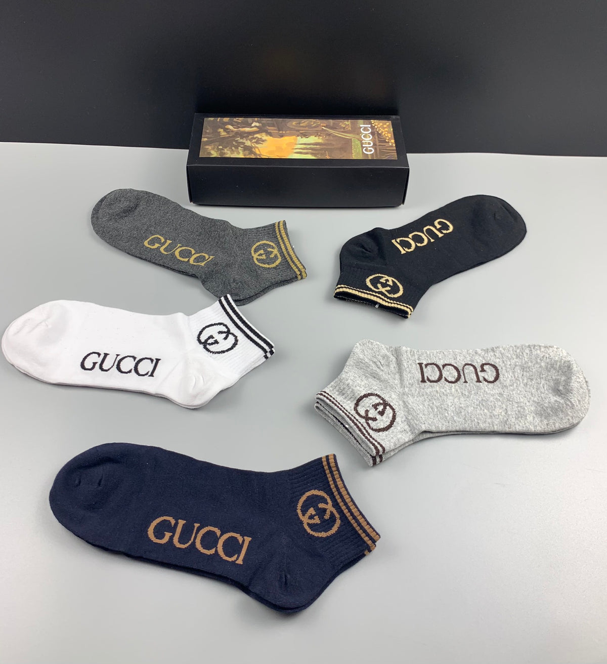 Gucci Contrast Wordmarks No-Show Socks - 5-Pair Set