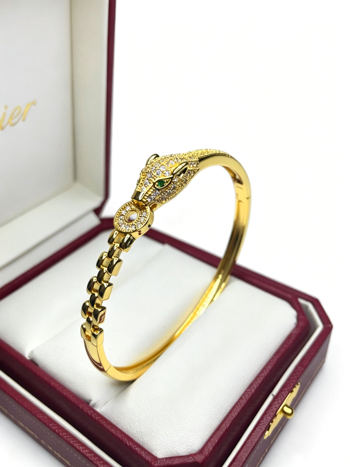 Martin Graham bracelet in polished metal-tone – detail view