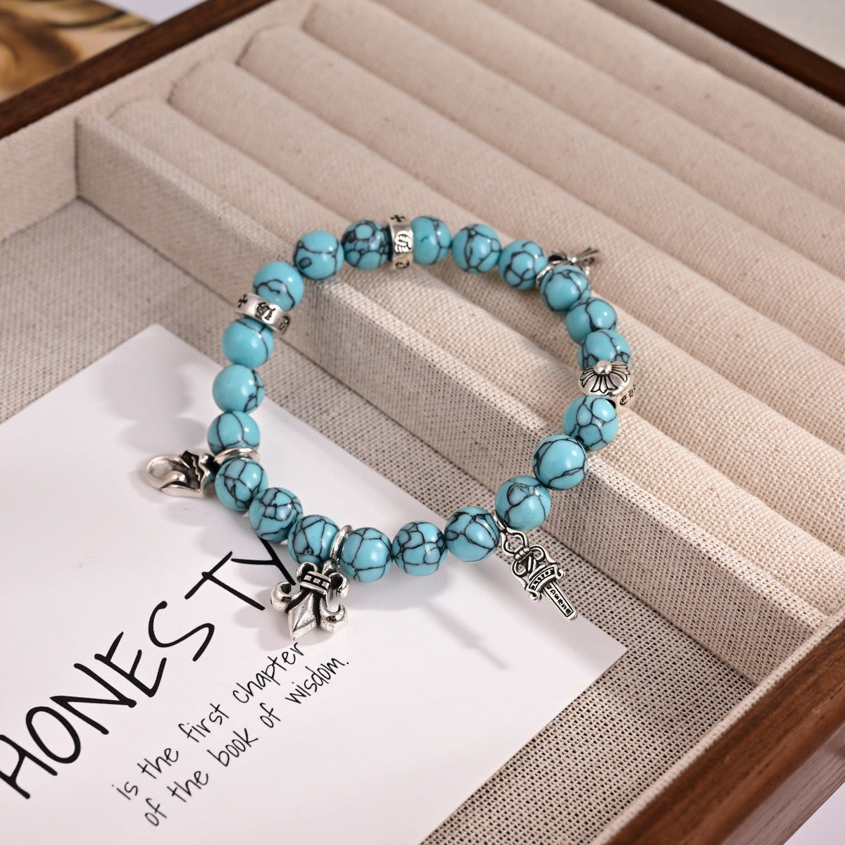 Martin Graham bracelet in polished metal-tone – detail view