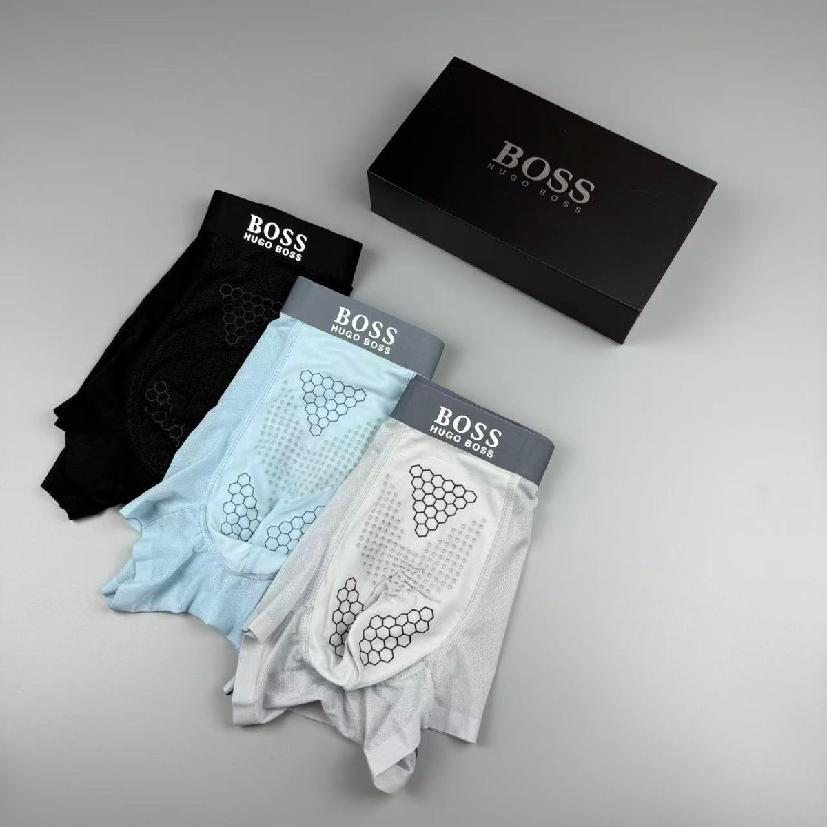 Boss Mulberry silk Seamless-Cut Men's Boxer Briefs - 3-Piece Box
