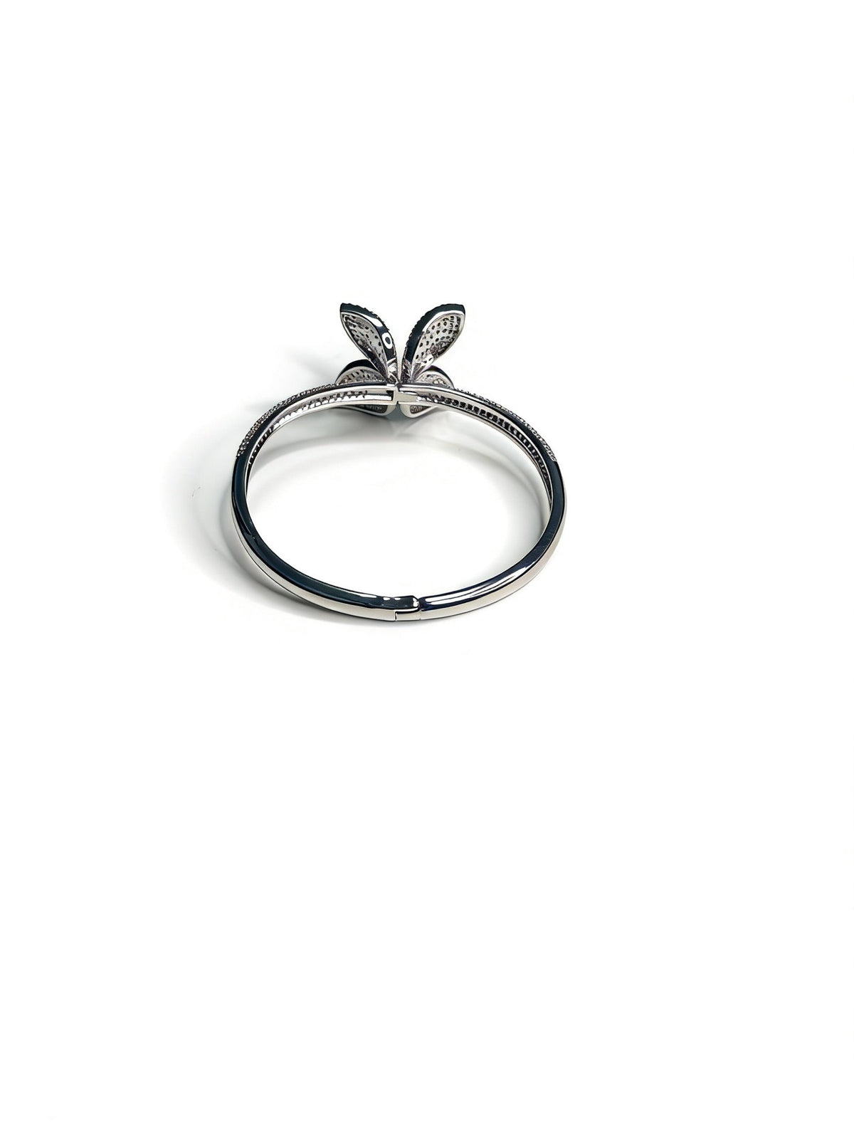 Martin Graham bracelet in polished metal-tone – detail view