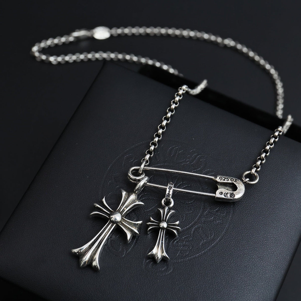 Martin Graham pendant necklace in polished metal-tone – detail view