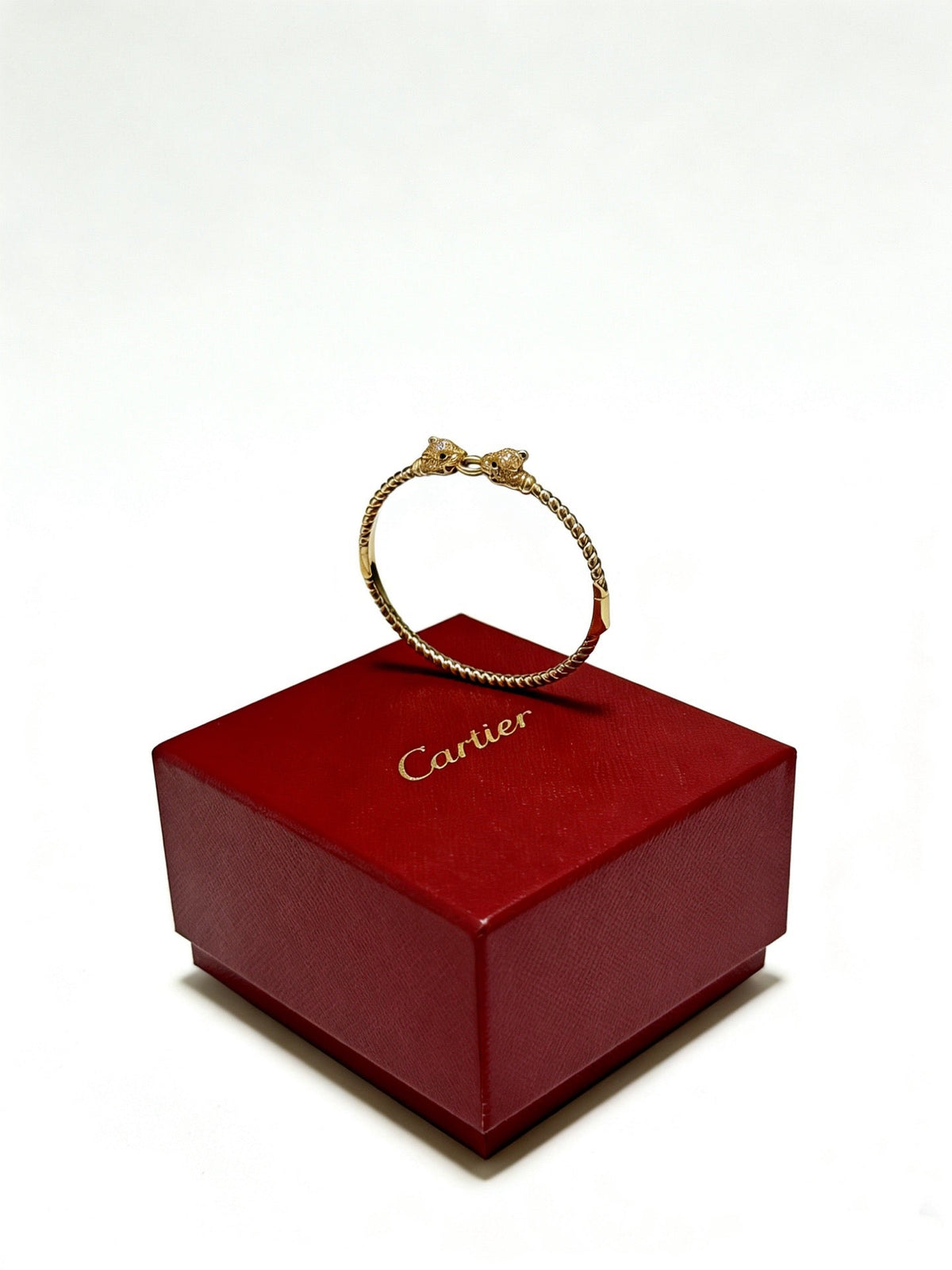 Martin Graham bracelet in polished metal-tone – detail view
