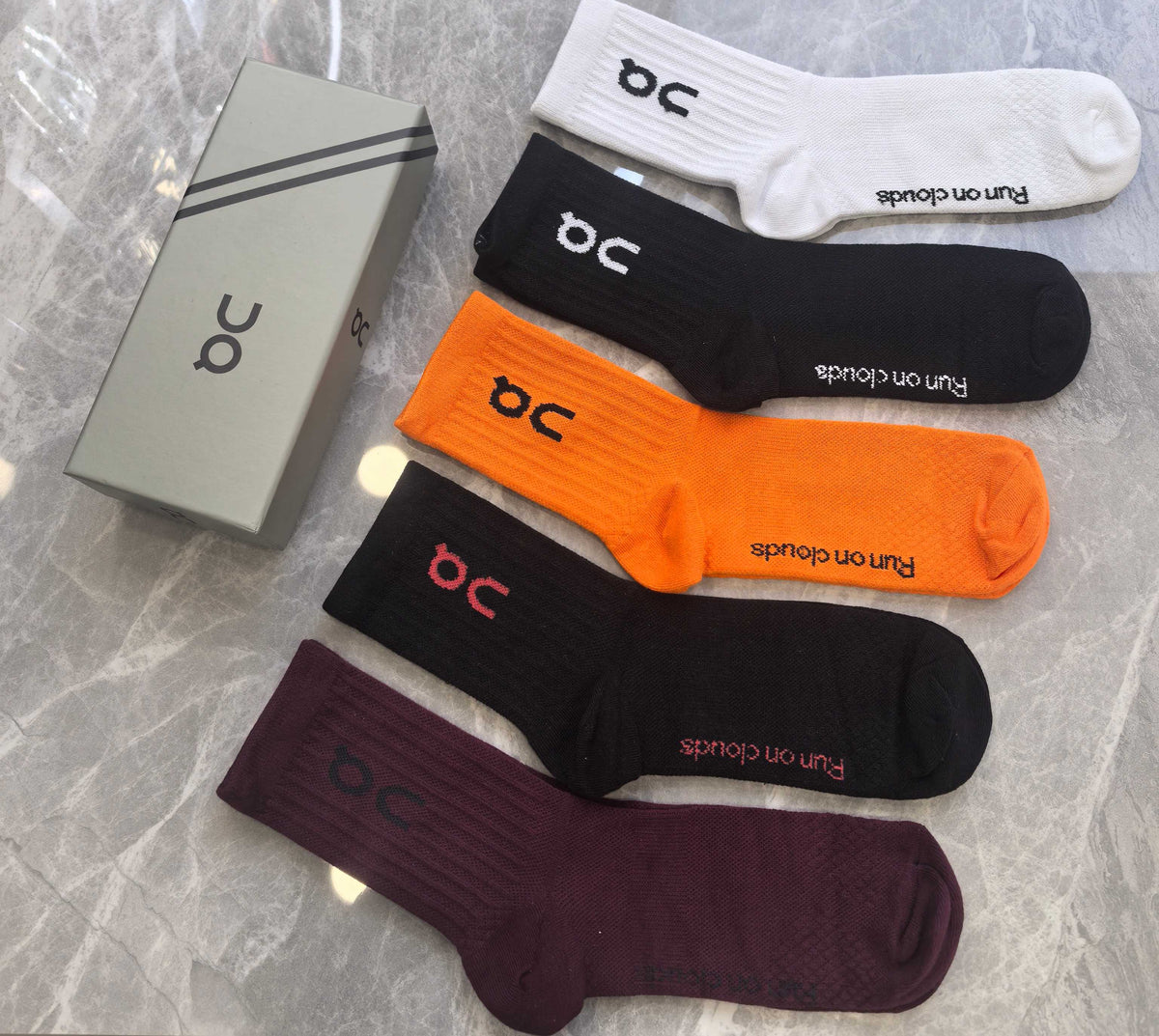 On Contrast Logo Crew Socks - 5-Pair Set