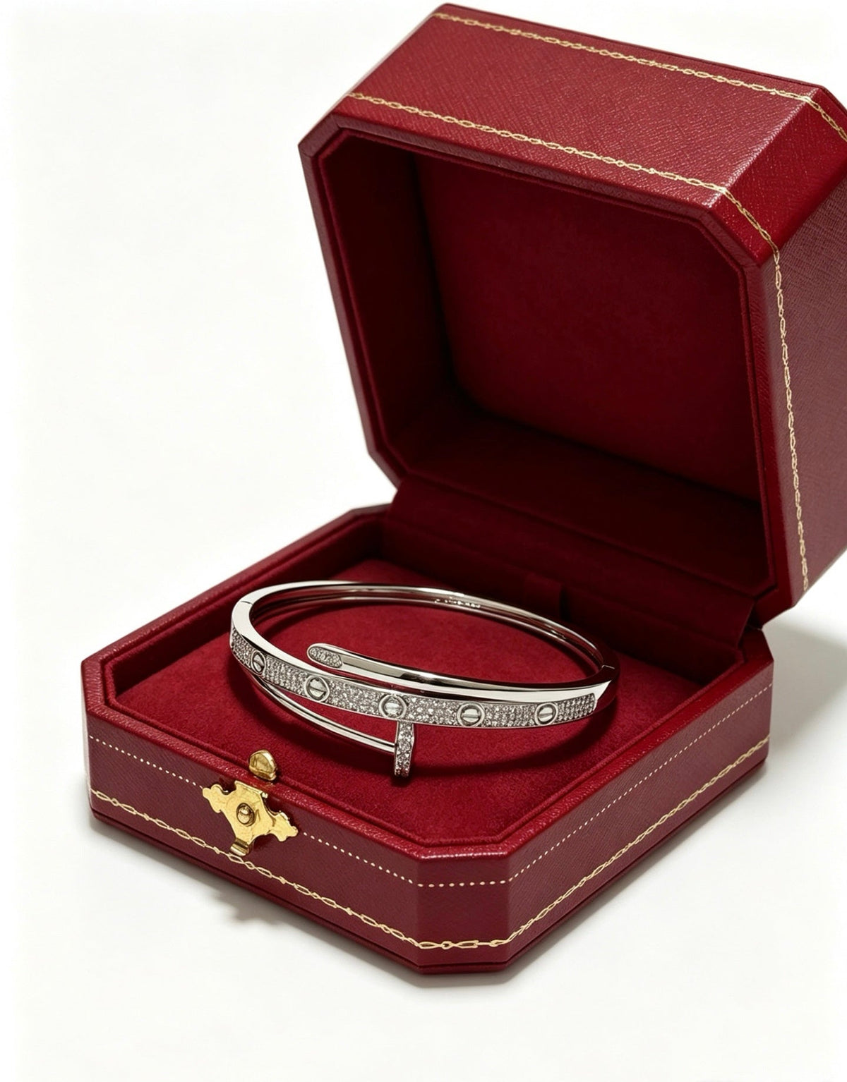 Martin Graham bracelet in polished metal-tone – detail view