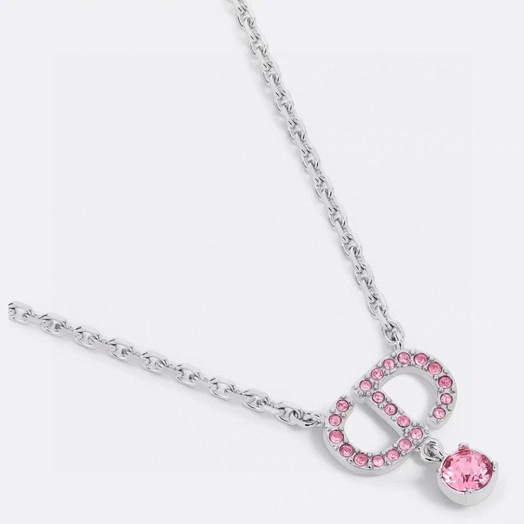 Martin Graham pendant necklace in polished metal-tone – detail view