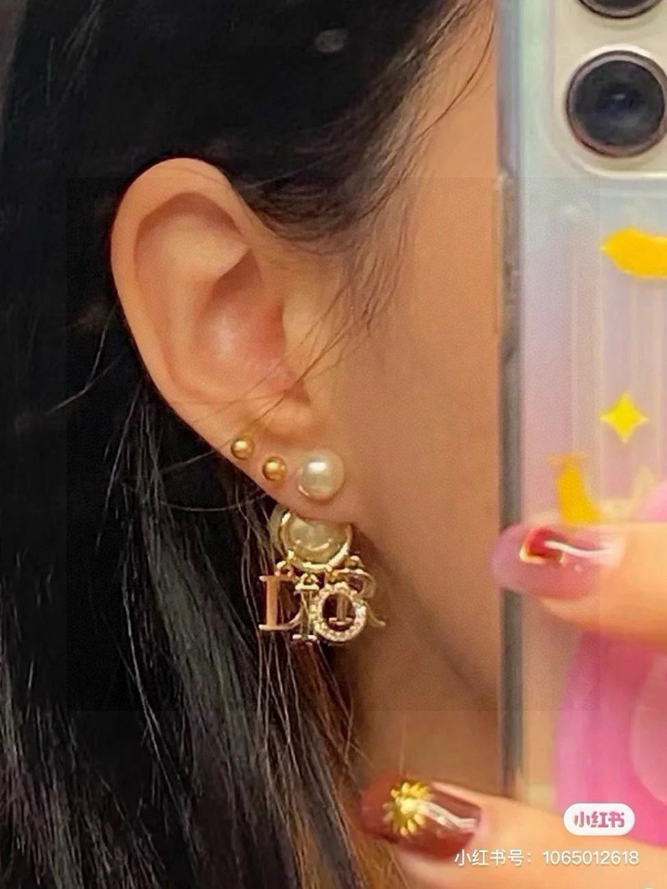 Martin Graham earrings in polished metal-tone – detail view
