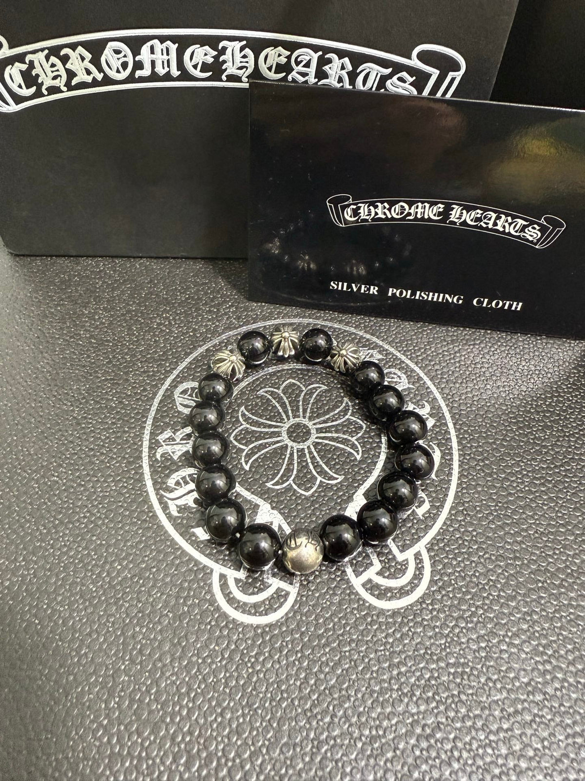 Martin Graham beaded bracelet in polished metal-tone – detail view