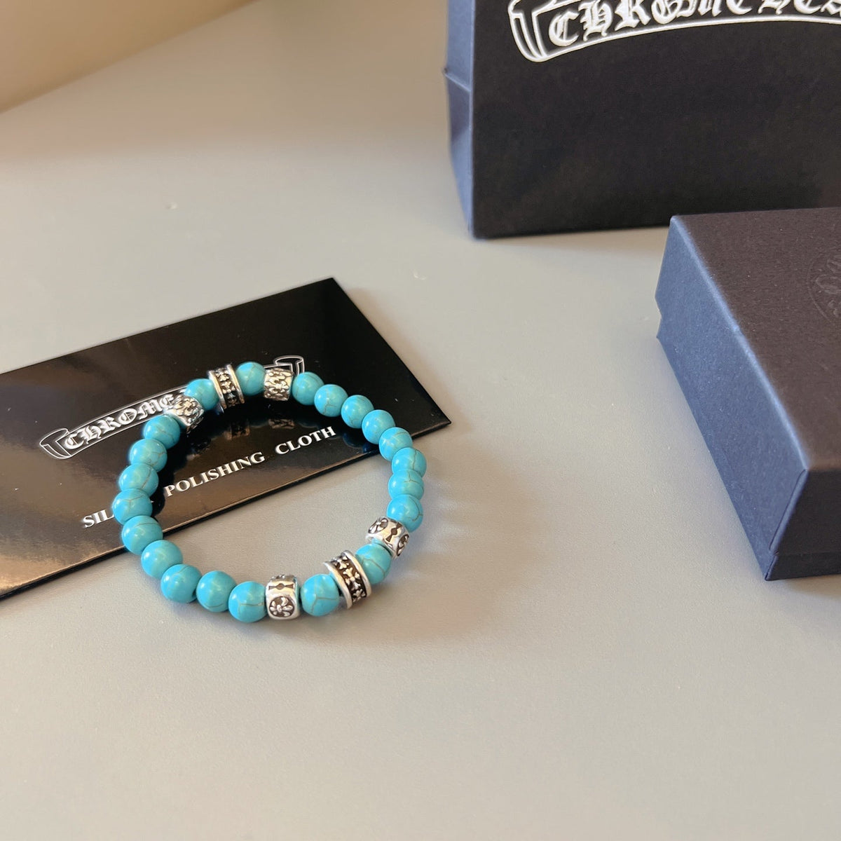 Martin Graham beaded bracelet in polished metal-tone – detail view
