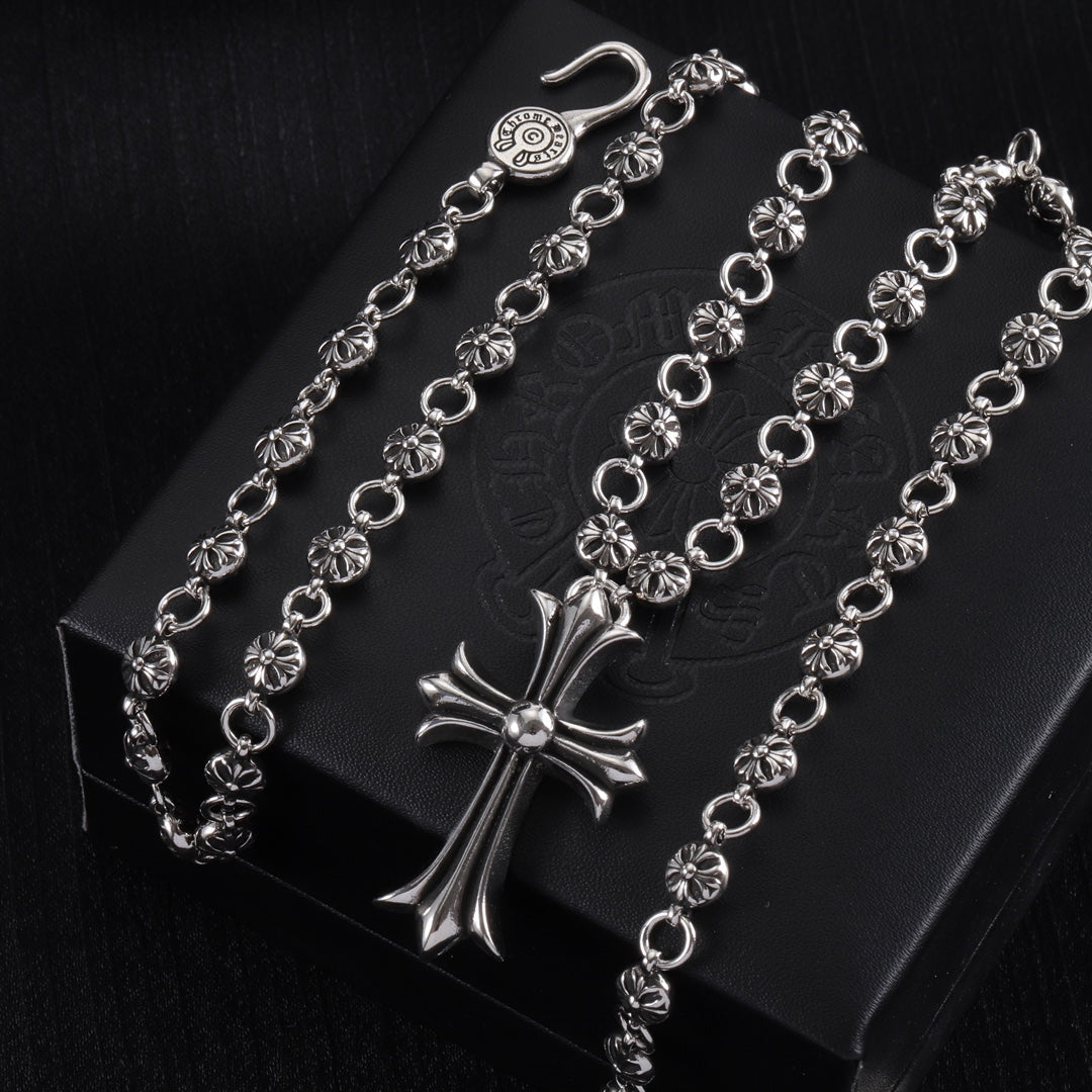 Martin Graham pendant necklace in polished metal-tone – detail view