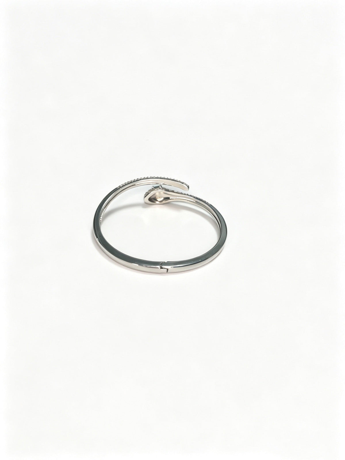 Martin Graham bracelet in polished metal-tone – detail view