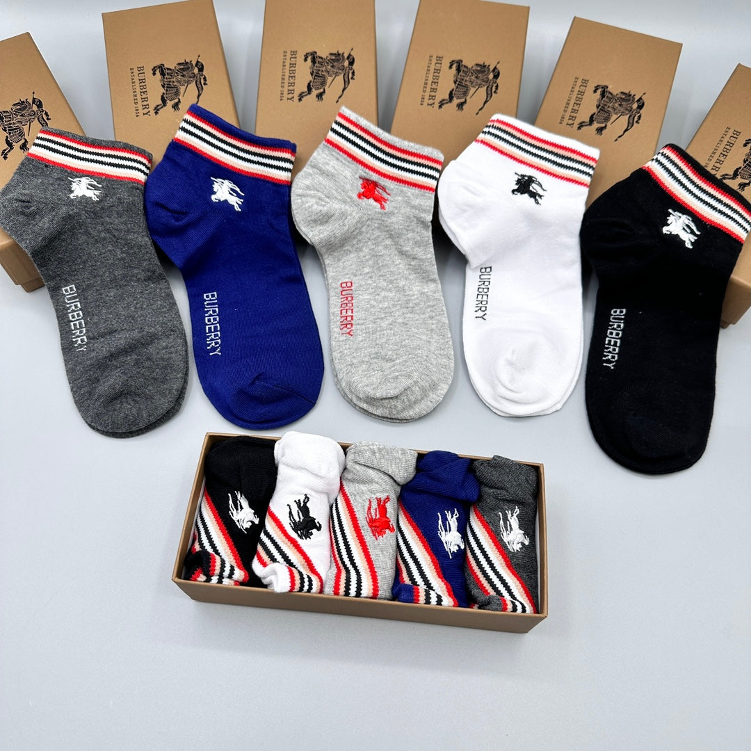 Burberry Stripe And Horse Ankle Socks - 5-Pair Set