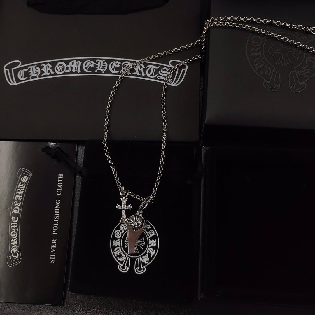 Martin Graham pendant necklace in polished metal-tone – detail view