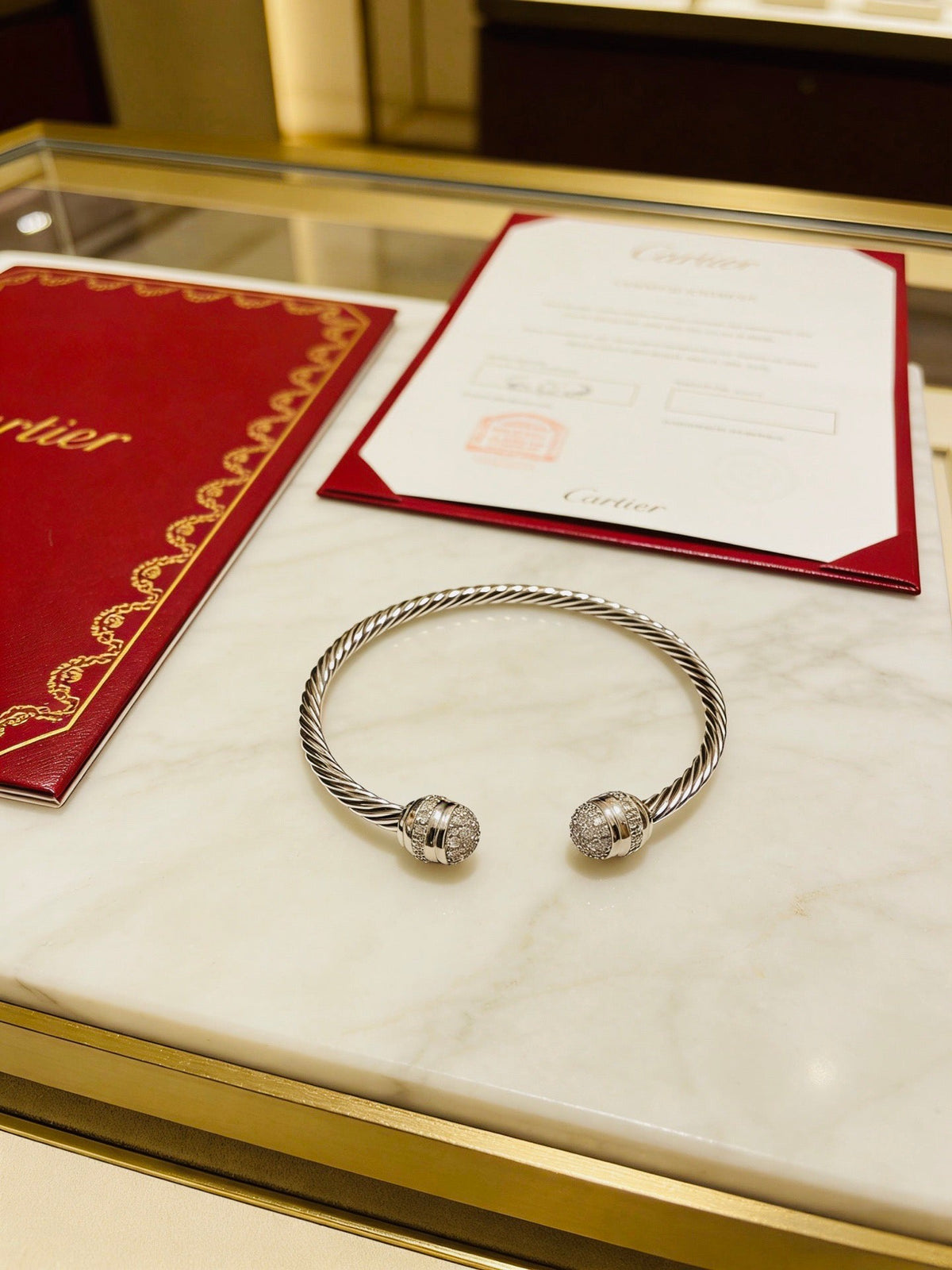 Martin Graham bracelet in polished metal-tone – detail view